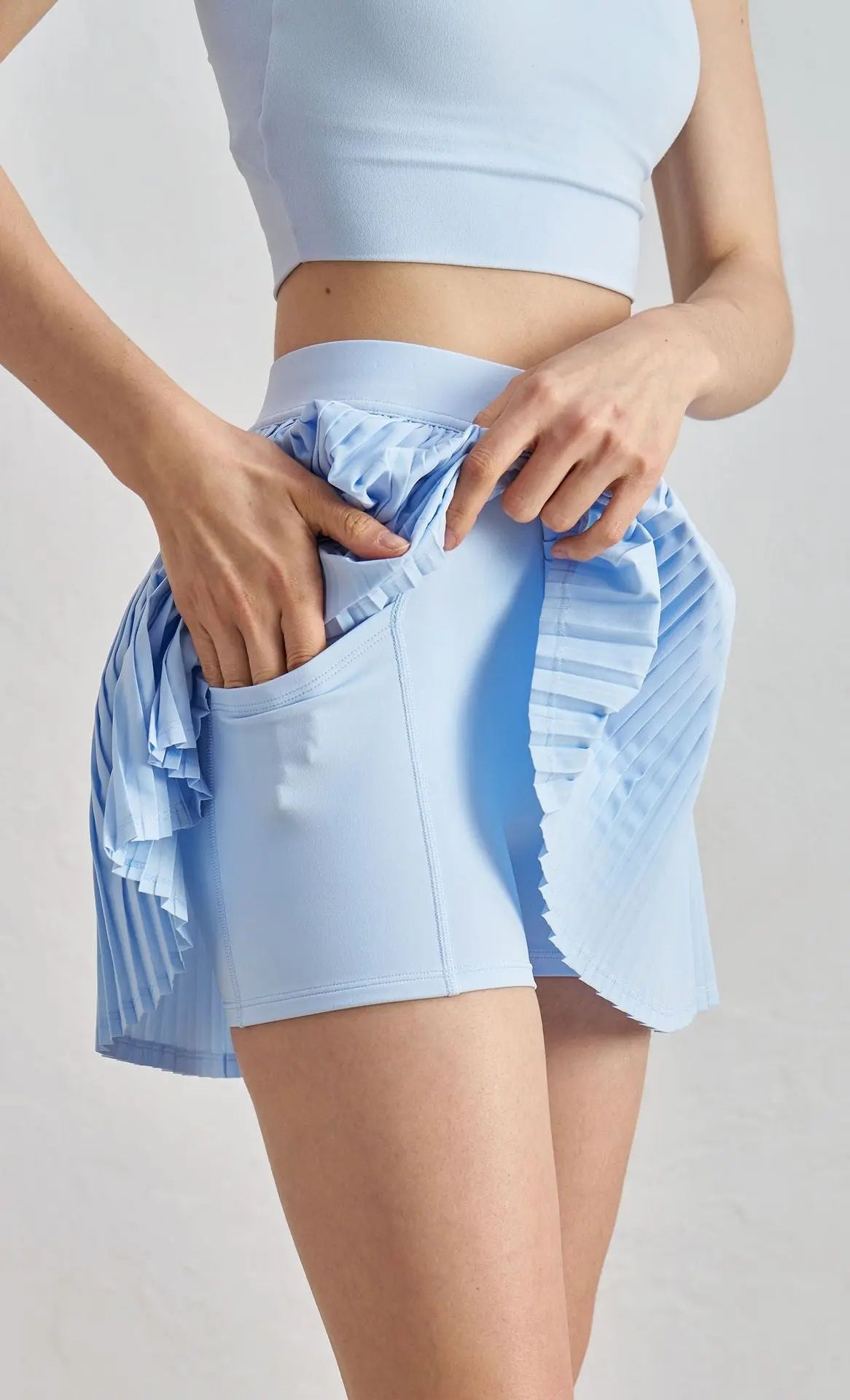 AirLite Sculpt Pocket Skort opelle motion