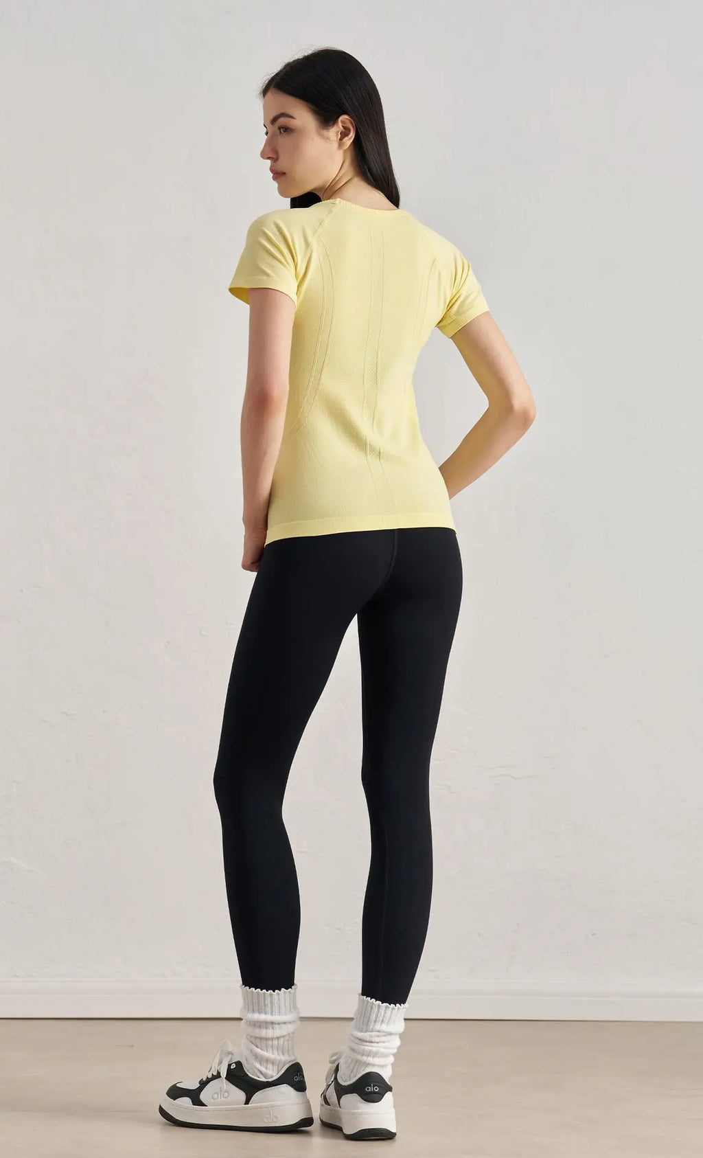 Seamless Grace Sculpt Tee opelle motion