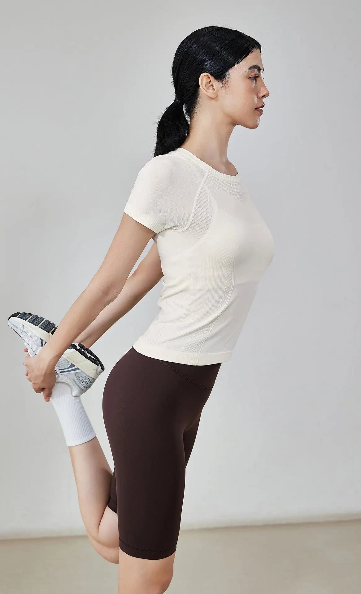 Seamless ContourDry Tee - Opelle motion