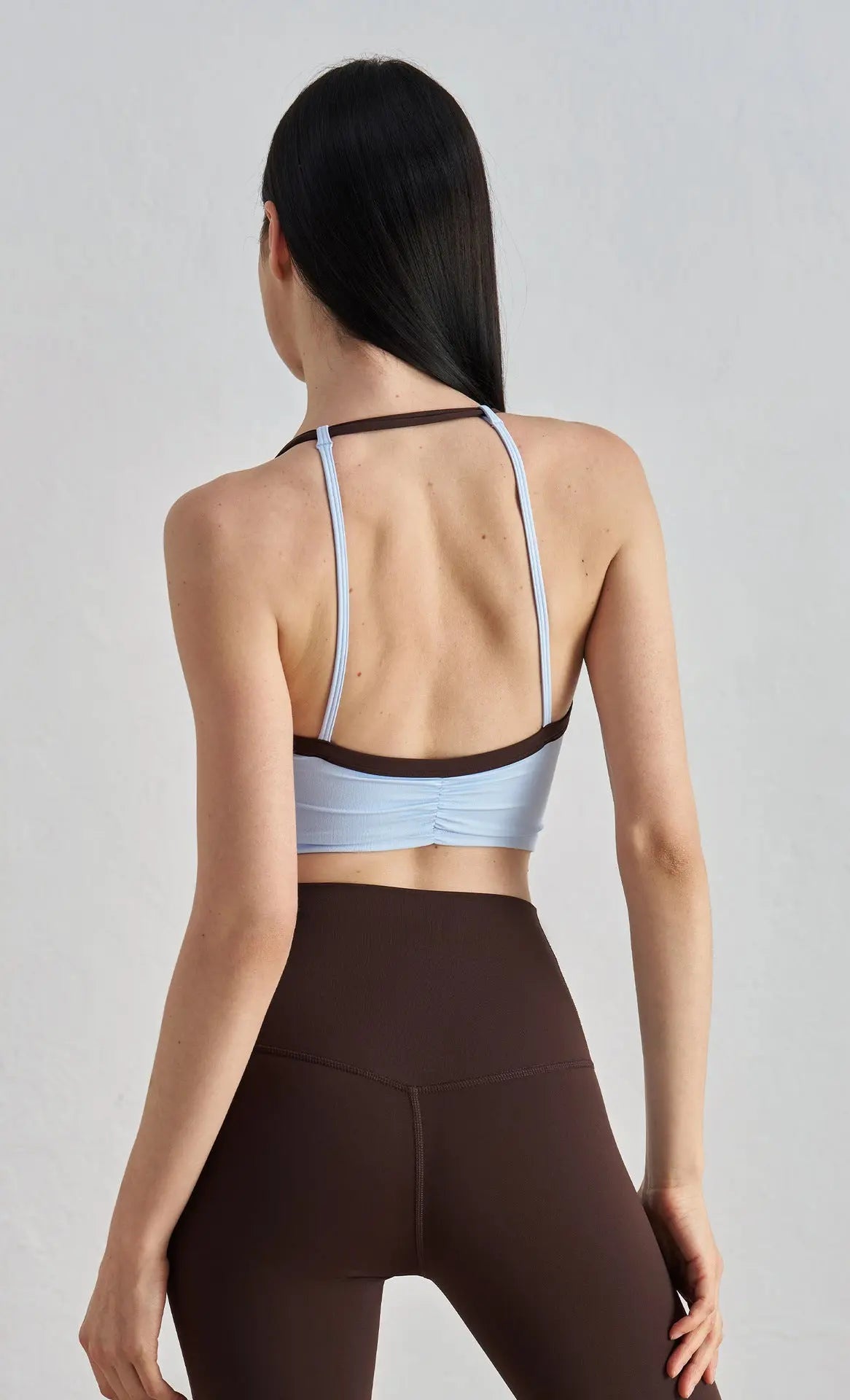 AmeriFit Halter Sports Bra opelle motion