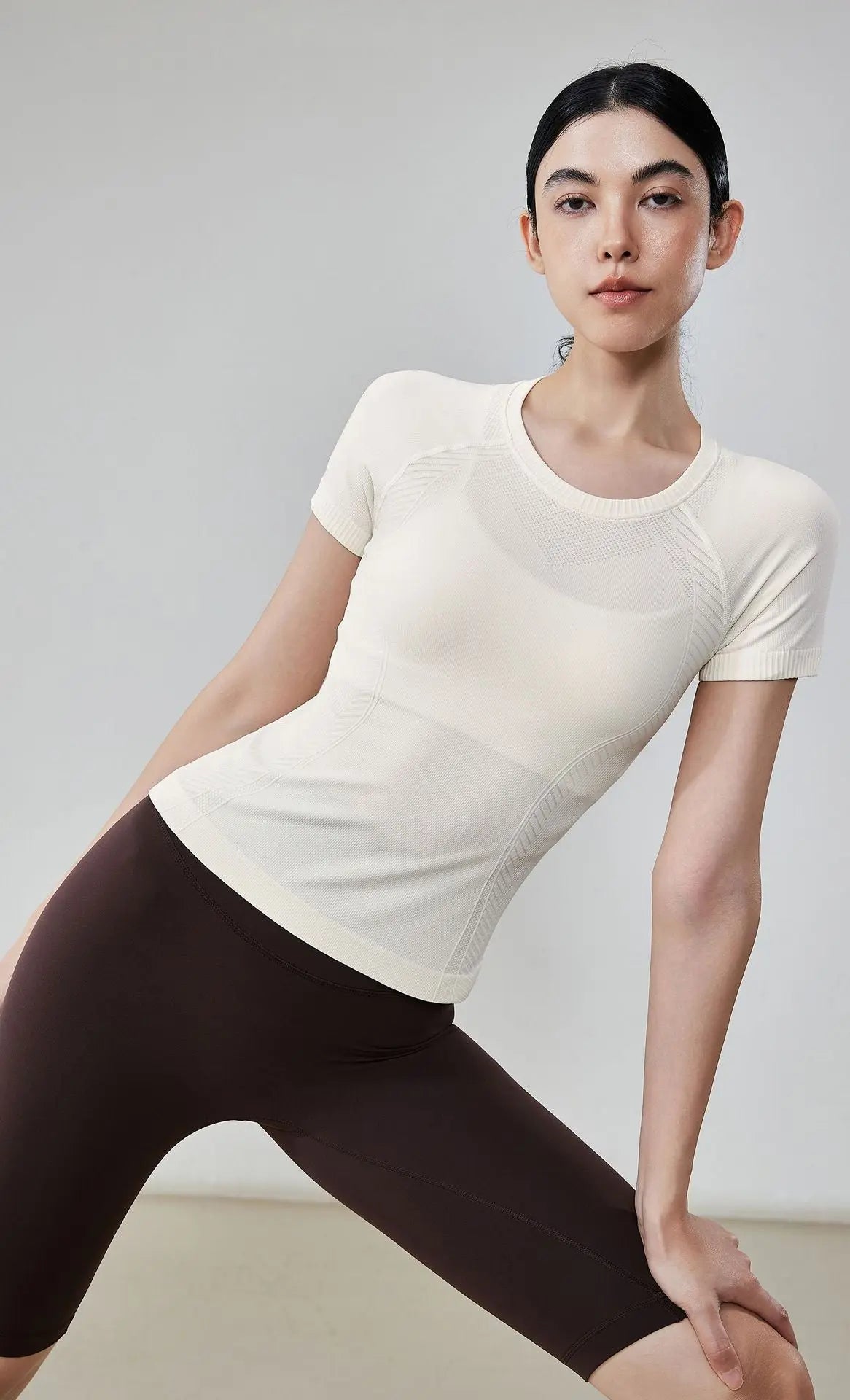Seamless ContourDry Tee - Opelle motion
