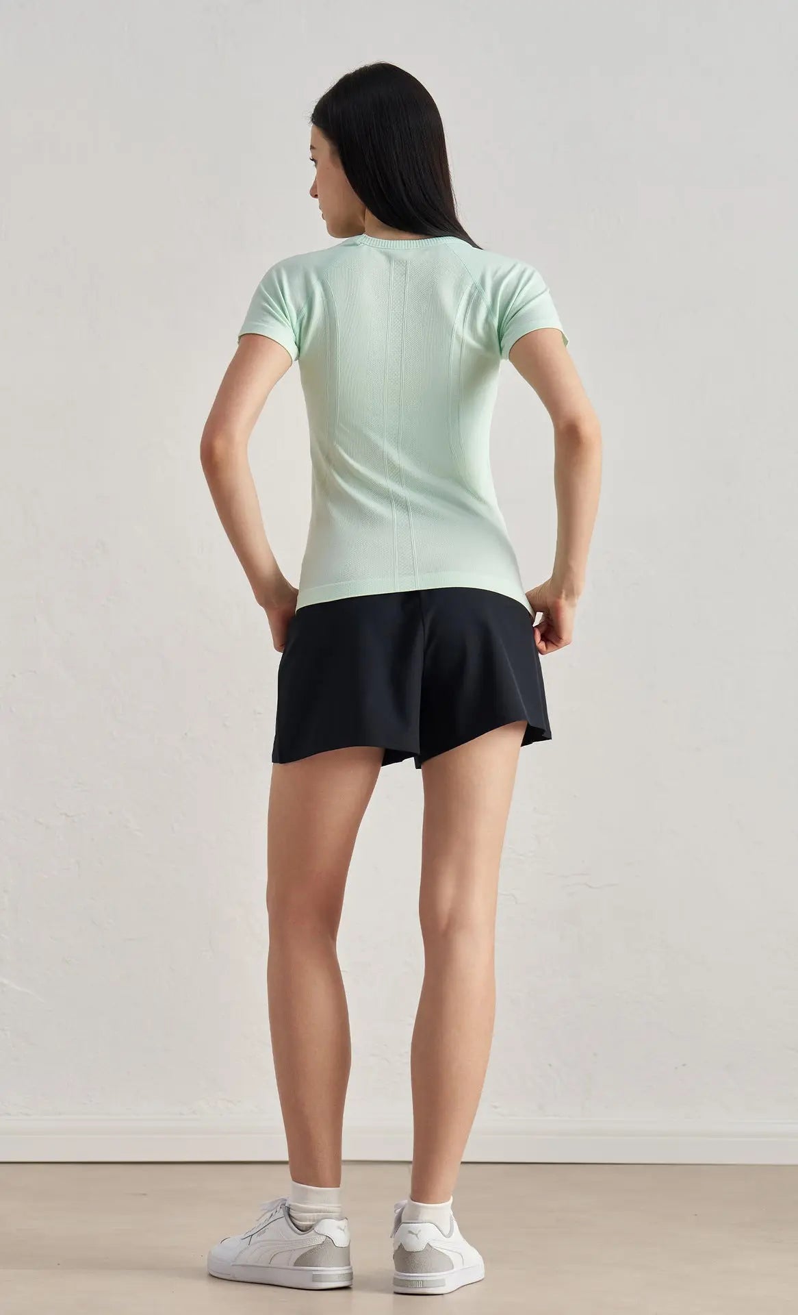 Seamless Grace Sculpt Tee opelle motion