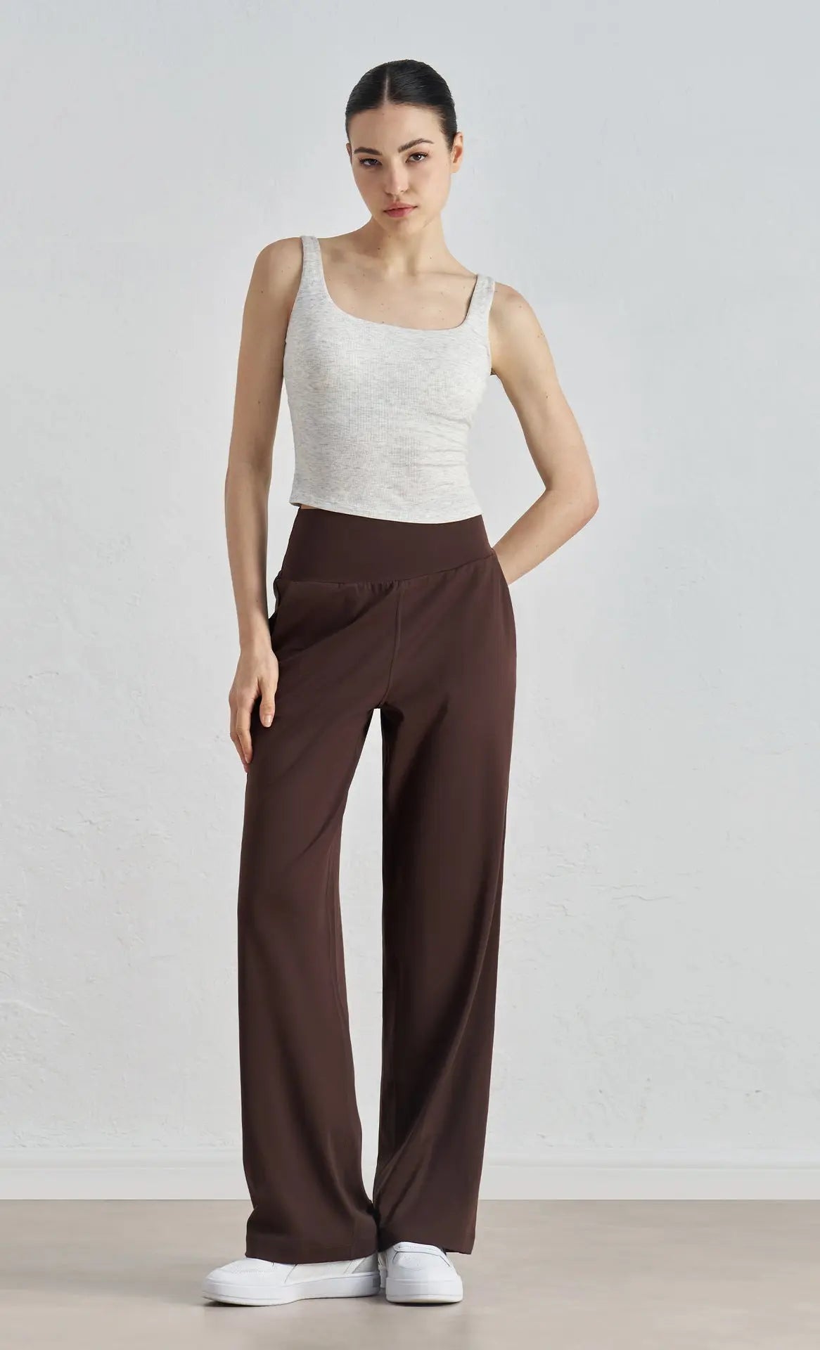 Nuls AirEase Straight Pants opelle motion