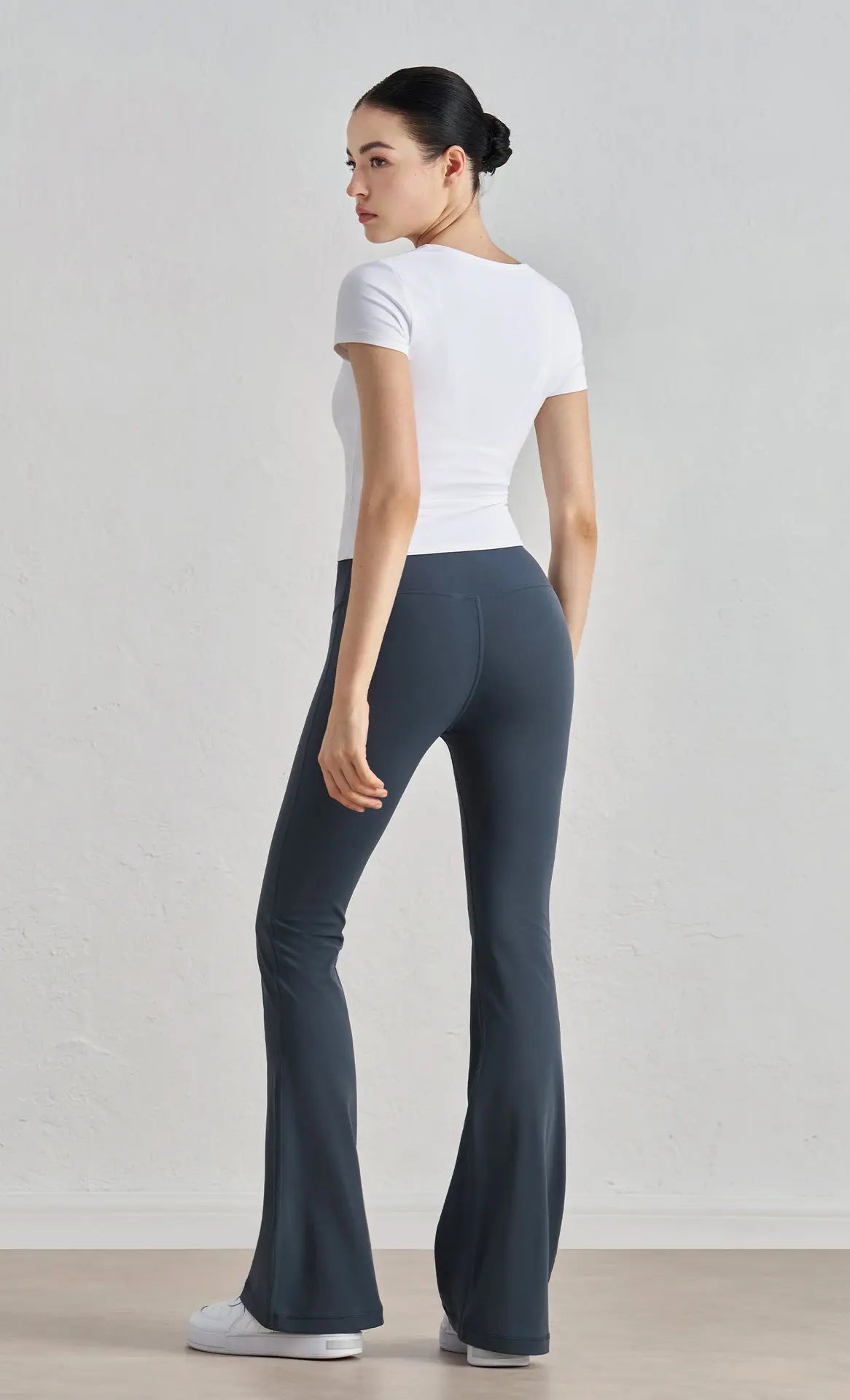 ZipEase Sculpted Tee opelle motion