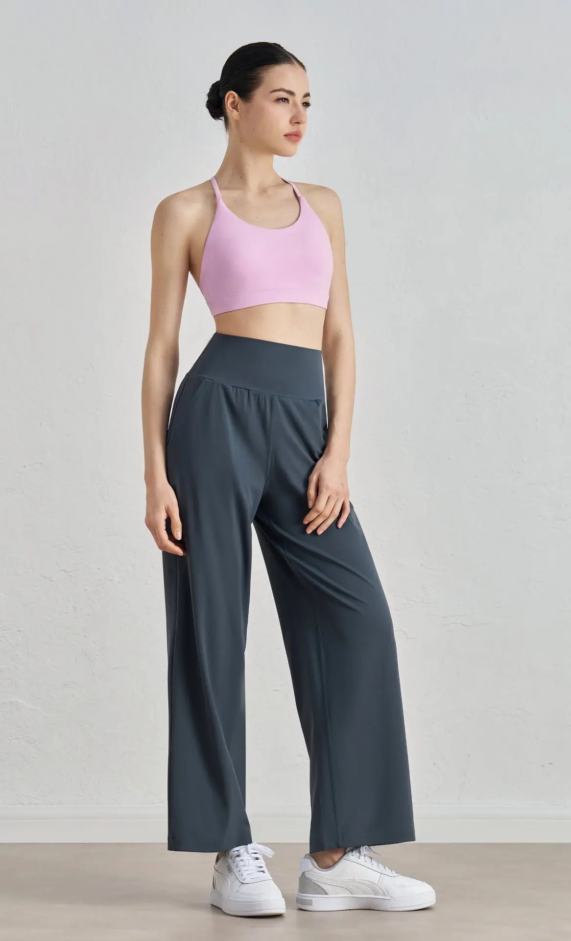 Nuls AirEase Straight Pants opelle motion
